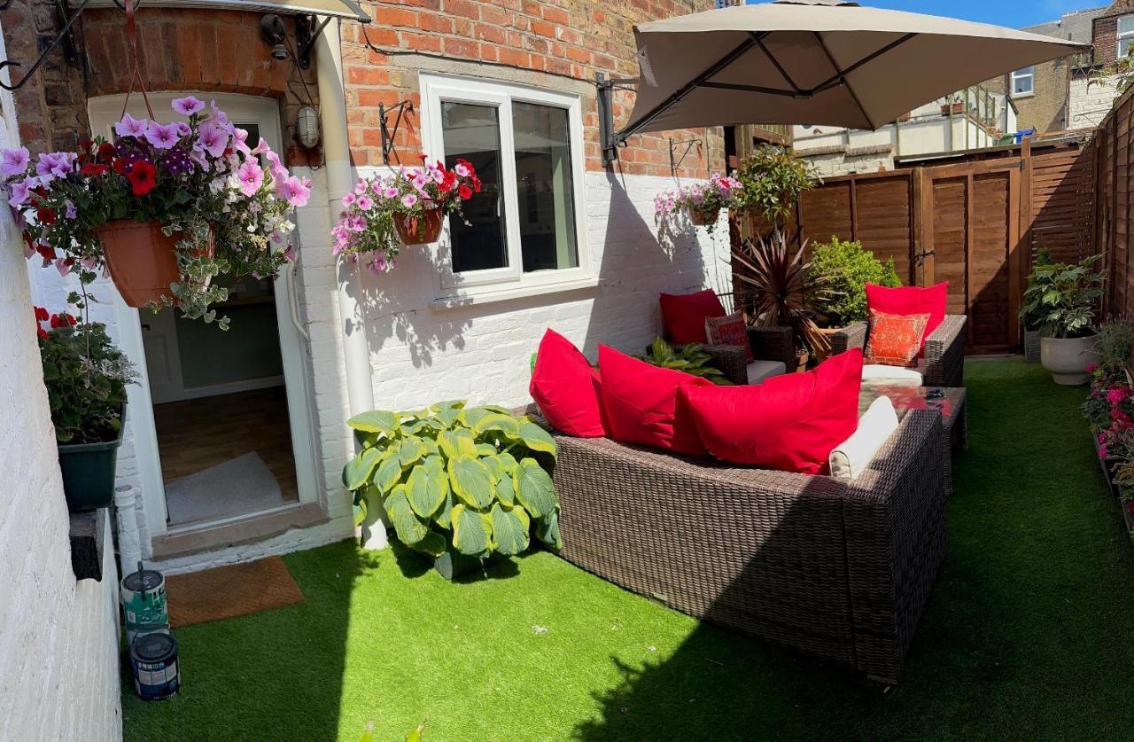 Self Contained Garden Flat Newly Refurbished Apartment บริดลิงตัน ภายนอก รูปภาพ